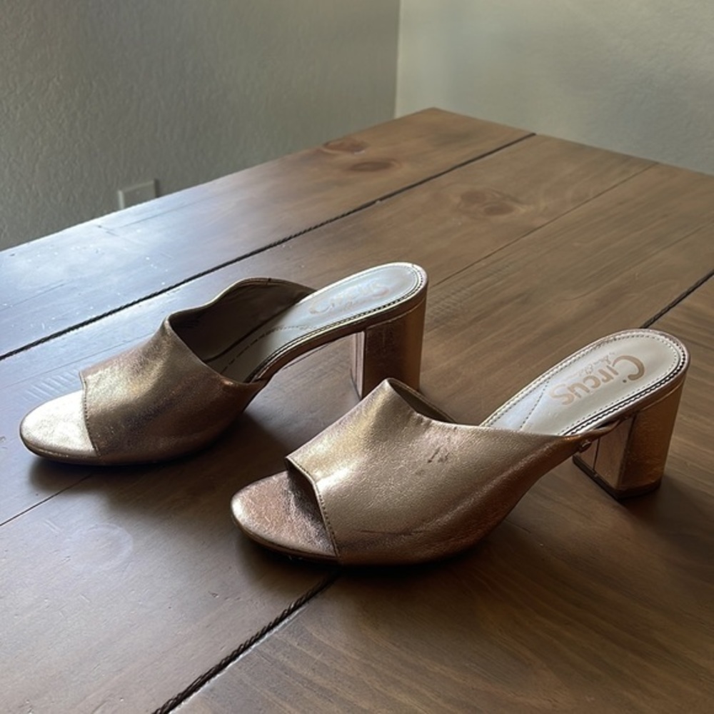 Circus by Sam Edelman Sandals - Picture 4 of 10